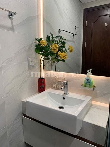 Cho thuê căn hộ 70m2, nhà D’ El Dorado, đường Võ Chí Công, Tây Hồ