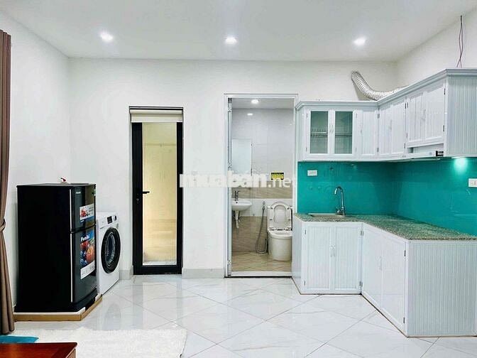 CHO THUÊ CHDV FULL ĐỒ CỬA SỔ BAN CÔNG THOÁNG NGAY CẠNH CHỢ XUÂN ĐỈNH