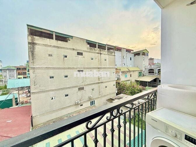 STUDIO CAO CẤP BAN CÔNG MÁY GIẶT RIÊNG 4950K MẶT ĐƯỜNG VĂN TIẾN DŨNG