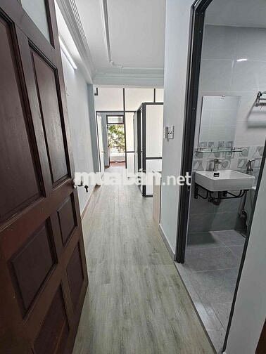 2PN SIÊU RỘNG GIÁ RẺ NHÀ MỚI XÂY BAN CÔNG SIÊU KENG GẦN ĐẠI HỌC VHU