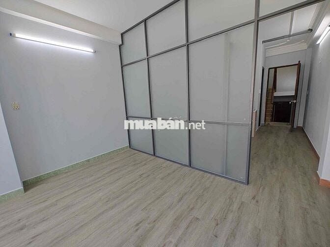 2PN SIÊU RỘNG GIÁ RẺ NHÀ MỚI XÂY BAN CÔNG SIÊU KENG GẦN ĐẠI HỌC VHU