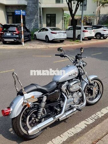 Harley Davidson Superlow 883