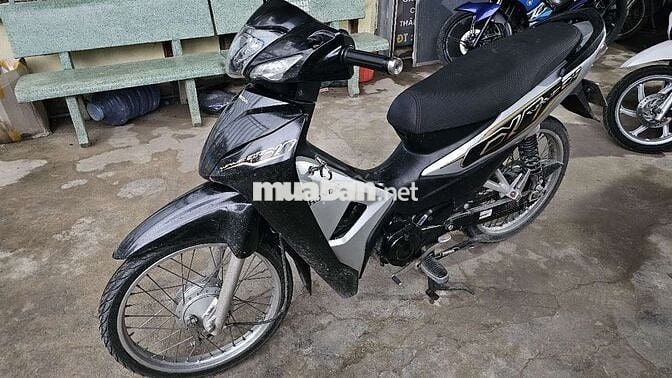 Honda Wave @110 Đen, Bạc 25471 km