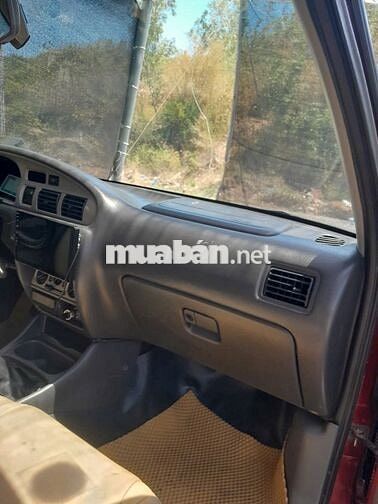 Ford Everest 2005 Số sàn Đỏ