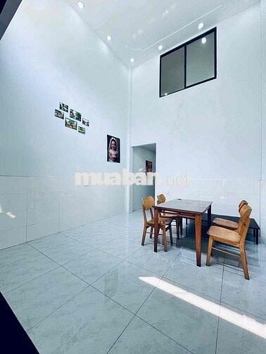Cho thuê nhà hẻm xe hơi đường Phạm Văn Chiêu