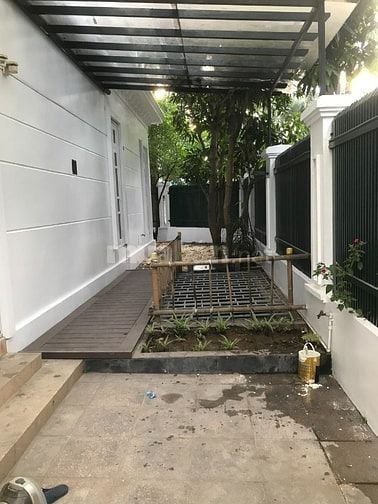 Cho thuê 48-C1 Ciputra Tây hồ Hà nội