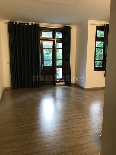 Cho thuê 48-C1 Ciputra Tây hồ Hà nội