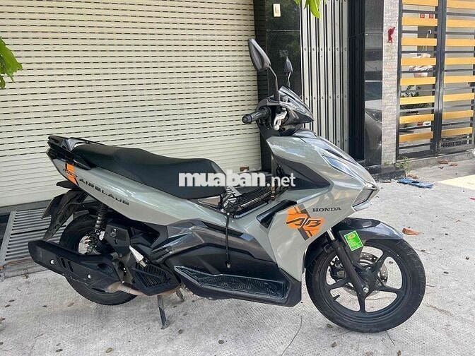 Honda Air Blade 2021 SMK bản đặc biệt Xám đen