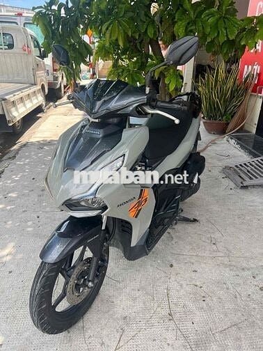 Honda Air Blade 2021 SMK bản đặc biệt Xám đen