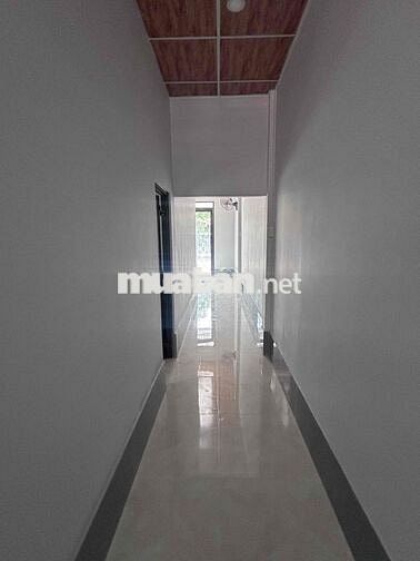 NHÀ MẶT TIỀN PHƯỜNG 5 GẦN NGÃ BA MINH LINH HƯỚNG VỀ CHỢ CUA