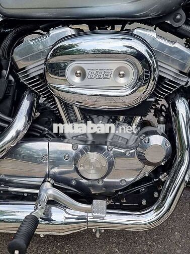 Harley Davidson Superlow 883
