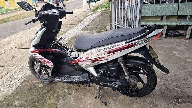 Honda Air Blade FI 2011 Trắng, Đen, Đỏ