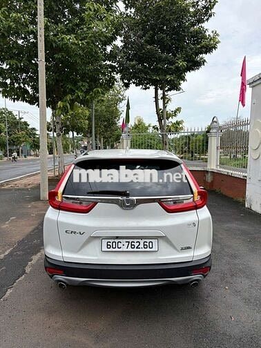 Honda CR-V Trắng Tự động 5+2