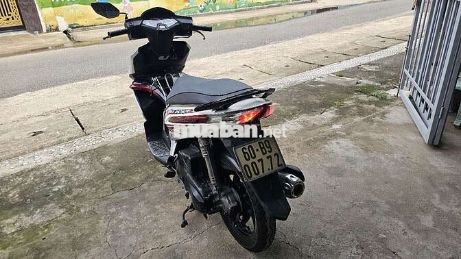 Honda Air Blade FI 2011 Trắng, Đen, Đỏ