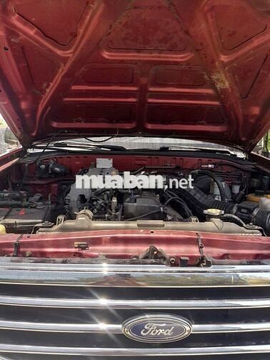 Ford Everest 2005 Số sàn Đỏ