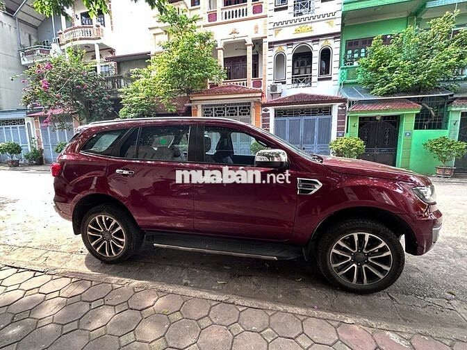 Ford Everest Titanium 1 cầu 2019 65.000km Đỏ