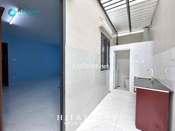STUDIO MỚI XÂY FULL NỘI THẤT SIÊU XỊN - cửa sổ trời - có Bancol