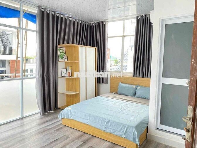 1 PN TÁCH BẾP BAN CÔNG RIÊNG SIÊU BỰ 40m2 NGAY NGÃ 5 CHUỒNG CÚN