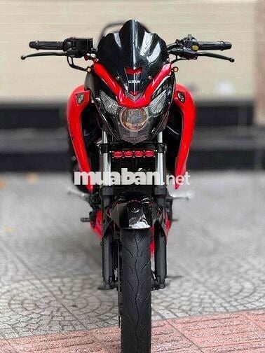 Suzuki GSX 150 Côn tay Đỏ đen
