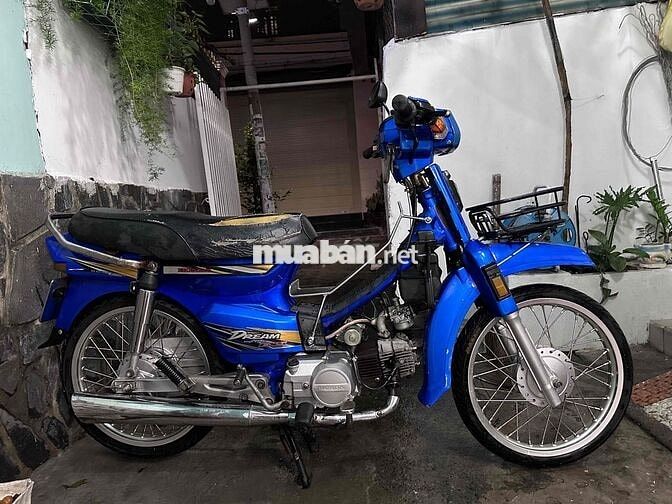 Honda Dream Trung Quốc màu Xanh