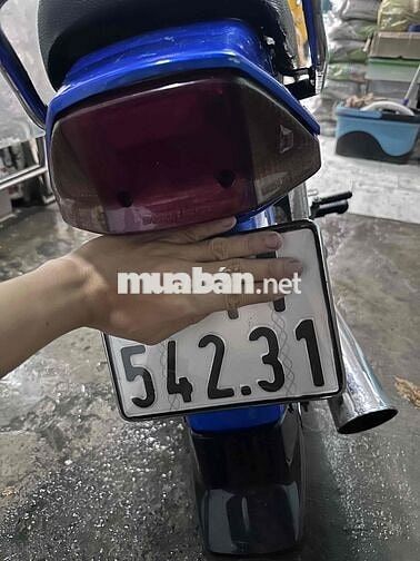 Honda Dream Trung Quốc màu Xanh