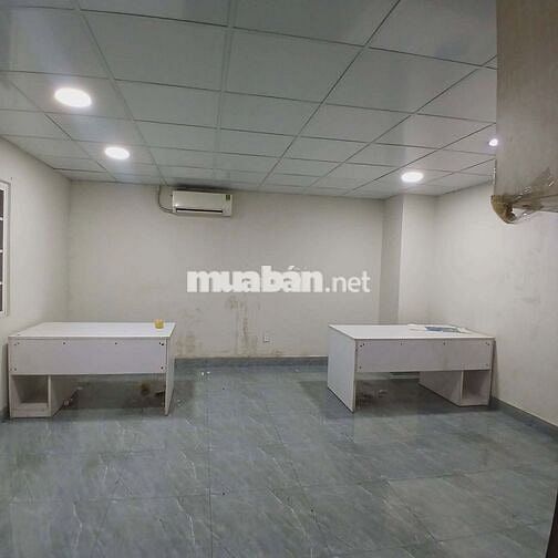 Cho thuê nhà Xưởng, MT Quốc Lộ 1A, 502m2 giá 50 triệu