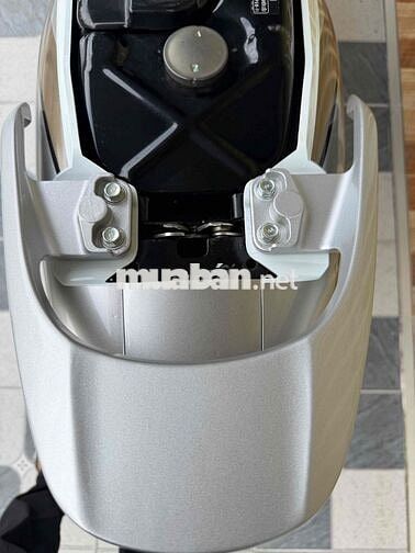 Honda Future X Fi 2010 Trắng Xăng