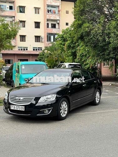 Toyota Camry 3.5Q V6 bản full option