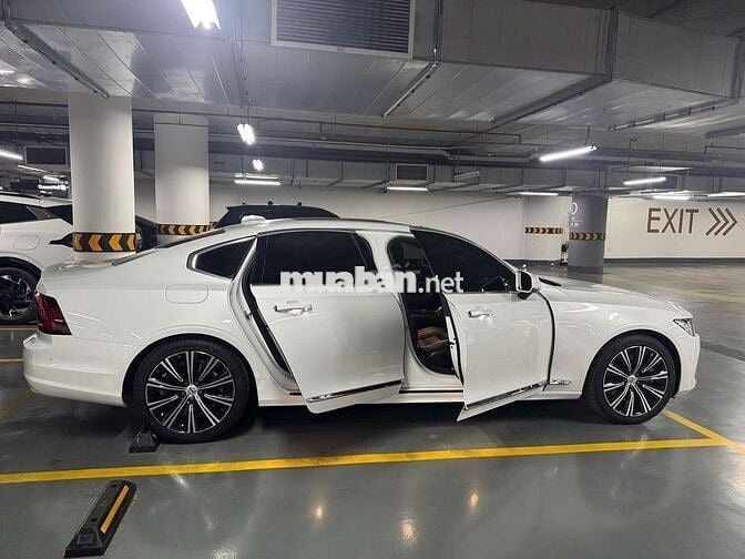 Volvo S90 Ultimate 2023 Trắng 62.000 km