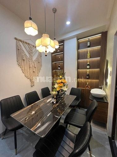🏡 CHÍNH CHỦ GỬI BÁN: SIÊU PHẨM 3 TẦNG 2 MẶT KIỆT – TRUNG TÂM THANH KH