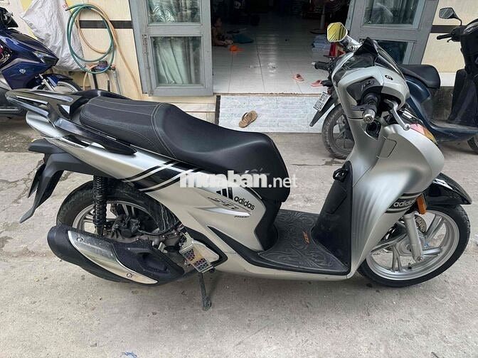 Honda SH 2021 Bạc