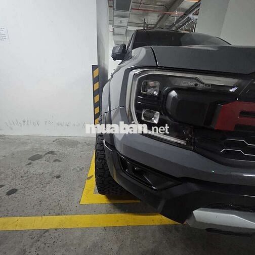Ford Raptor 2024 30000 km Xám