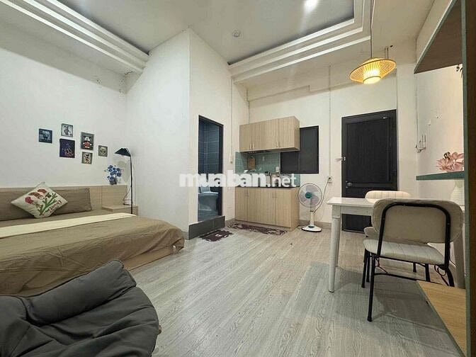 TRỐNG LẠI PHÒNG ĐẦY ĐỦ NỘI THẤT NGAY CUỐI NGUYỄN OANH