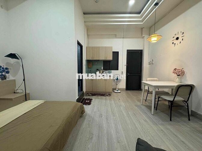 TRỐNG LẠI PHÒNG ĐẦY ĐỦ NỘI THẤT NGAY CUỐI NGUYỄN OANH