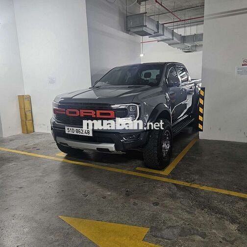 Ford Raptor 2024 30000 km Xám