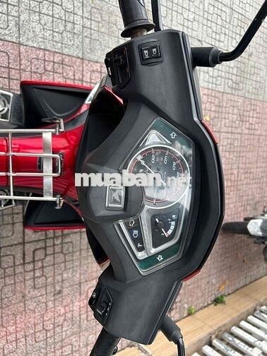 Honda AB 110 Fi màu Đỏ