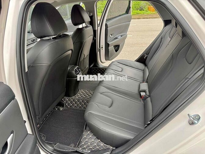 Hyundai Elantra 2024 1.6 đặc biệt Trắng