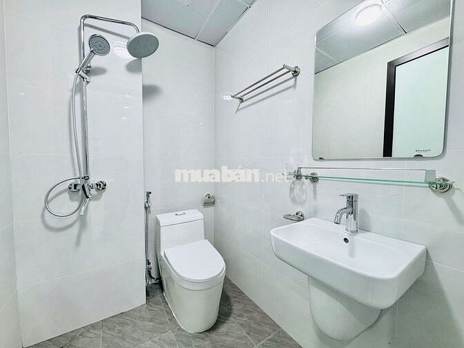 CCMN VIEW HỒ TÂY 🧳 Không Cần Mua Sắm – Full Nội Thất, Dọn Vào Ở