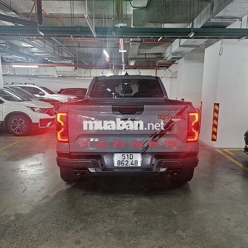 Ford Raptor 2024 30000 km Xám