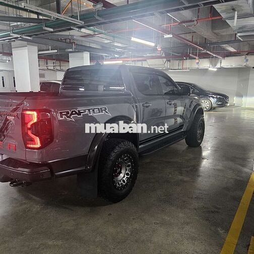 Ford Raptor 2024 30000 km Xám