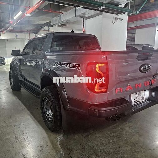 Ford Raptor 2024 30000 km Xám