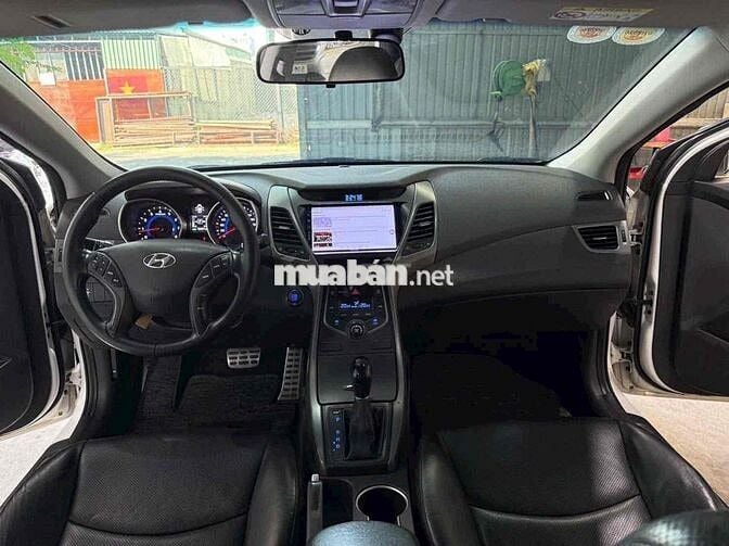 Hyundai Elantra GLS 1.8 2015 Full Option Trắng