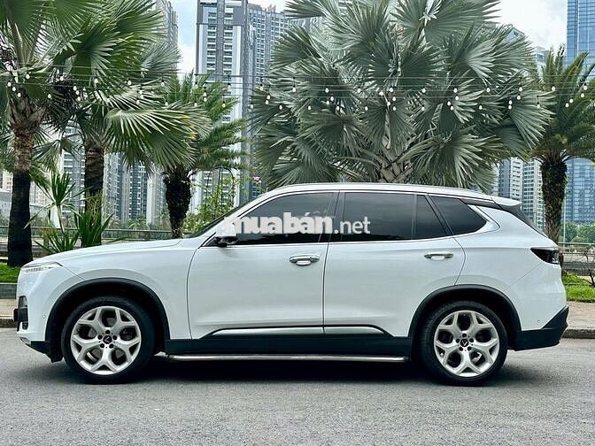 LUX SA PREMIUM 21 - 38.000KM - MÀU TRẮNG SIÊU HOT