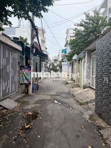 Nhà 4 dài 20m 2 lầu 4 pn đs 8 p11