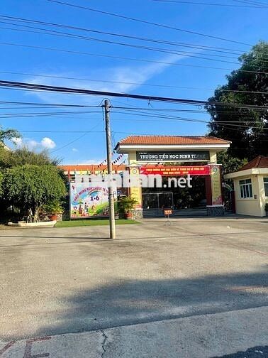 Chủ gửi 1 cặp 450m2, giá full 545tr/lô, đối diện kinh doanh quán Café.