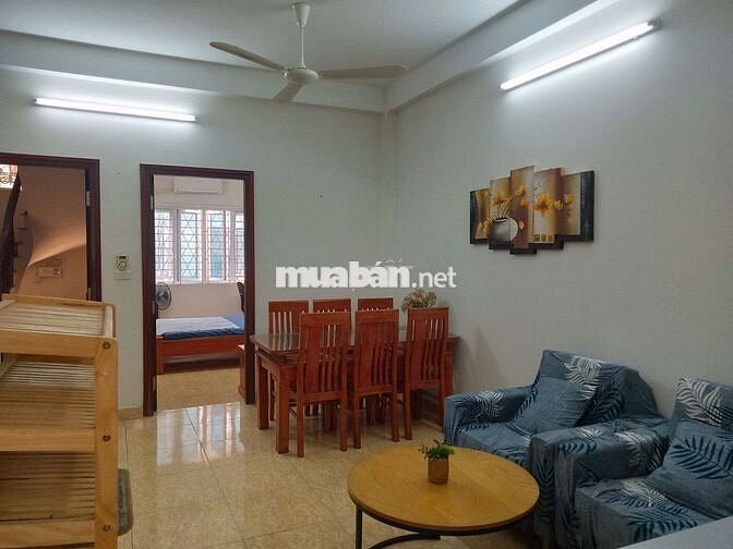 Chính chủ cho thuê CHDV 65m² 2N1K, ngõ 141 Trích Sài, Tây Hồ, Hà Nội.