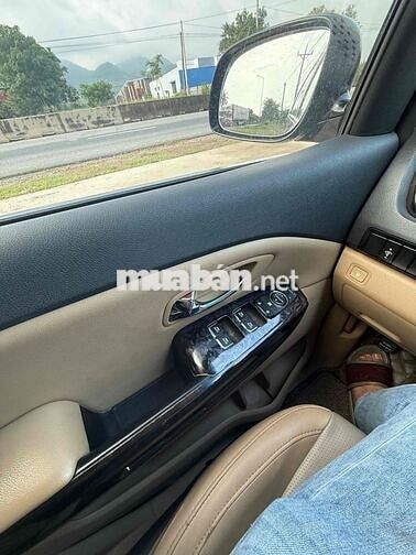 Kia Sedona SX 2018 Dầu Đỏ mận