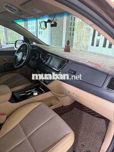Kia Sedona SX 2018 Dầu Đỏ mận