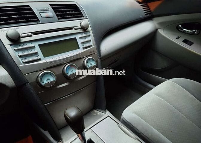 Toyota Camry LE 2007 Vàng cát Mỹ