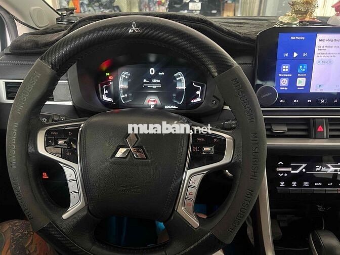 Mitsubishi Xpander Cross 2024 Trắng 30000 km